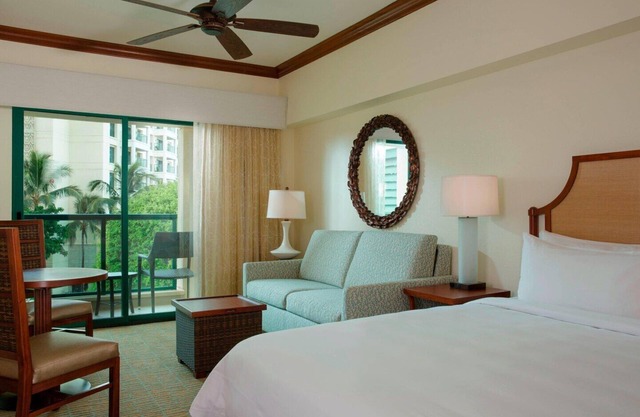 Marriott's Ko Olina Beach Club - Luxury 2 Bedroom Villa