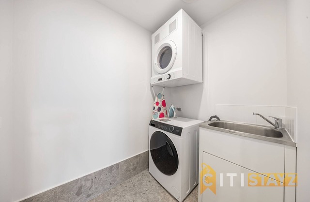 Marvellous at Melrose - 2bd 2bth Apt - Woden CBD