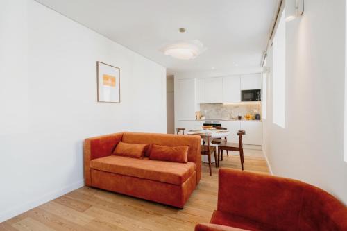 Mary Orange - NO 236 RC E - Elegant Two-Bedroom Urban Retreat