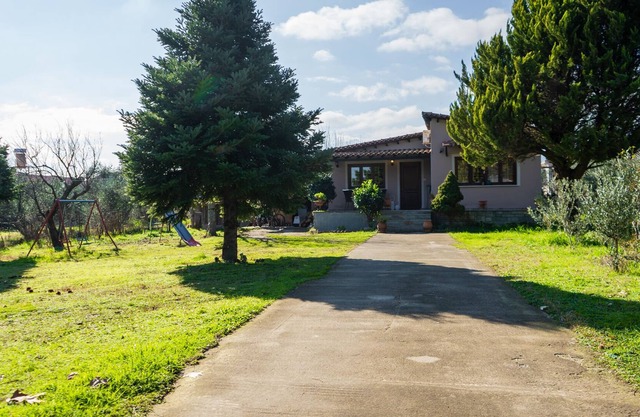 Mary's country house near Meteora