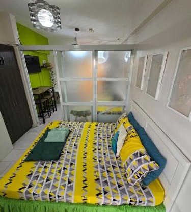 Mary's Crib Cityland Prime Tagaytay with Free Wifi & Swimming