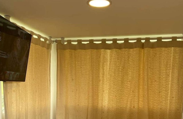 Acogedor y moderno Glamping en container, 10 min del centro