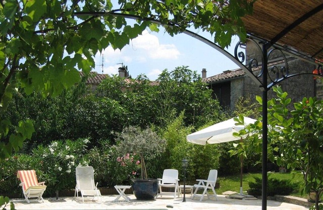 Mas completely renovated with private pool