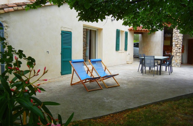 Mas en Drôme Provençale, 6 bd, 4 habitaciones, piscina privada