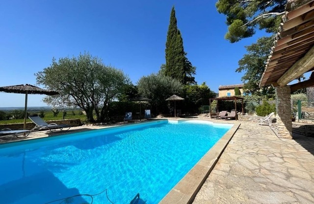 Mas Provençal d'exception-Pool, billiards, table soccer, table tennis, near Vaison