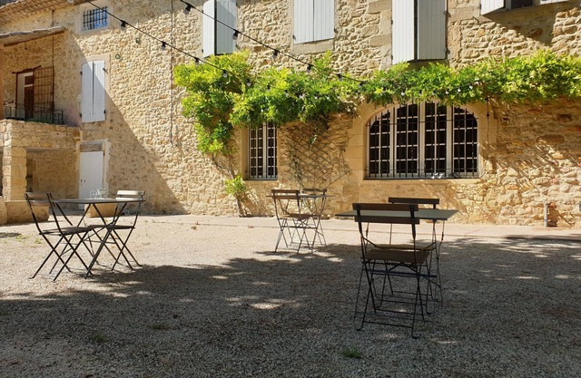 MAS Provençal Vaucluse Pour 15 Personnes