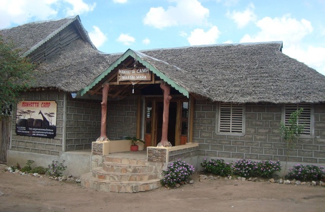 Masai Mara Manyatta Camp