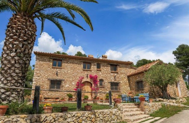 Masia, antigua casa de campo catalana