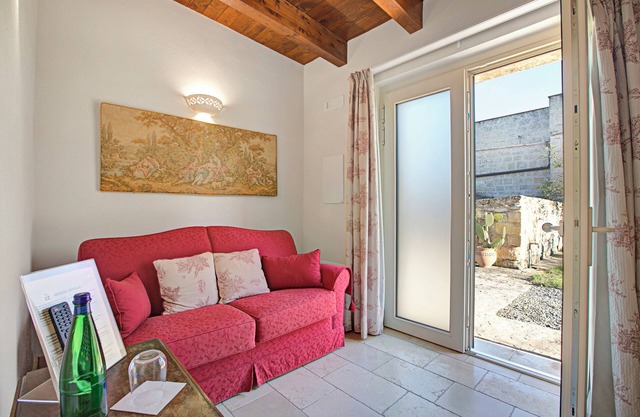 Masseria Antoglia Ciliegio Classic Room, Villa Castelli, Italy