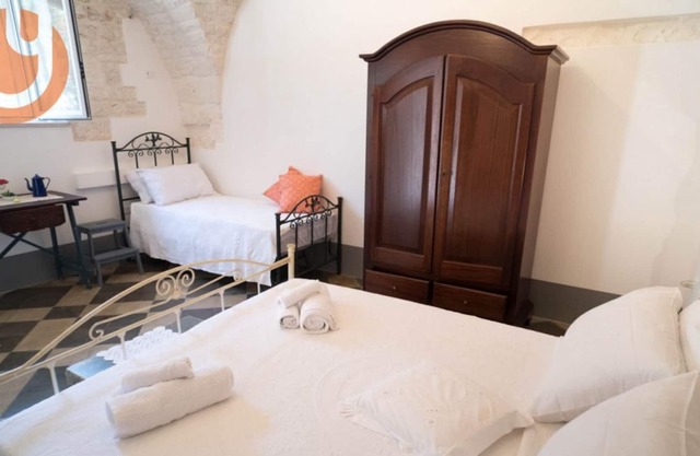 Aplicación Masseria Cavaliere Fumarola. 2 por Typney