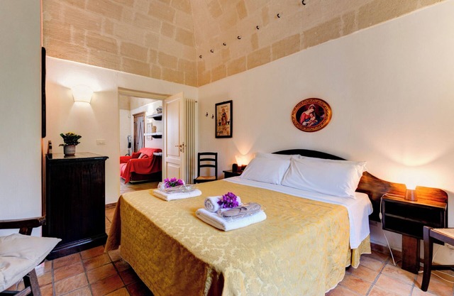 La Stornara - Apulian Ancient Holydafarm - Apartment "Il Papavero"