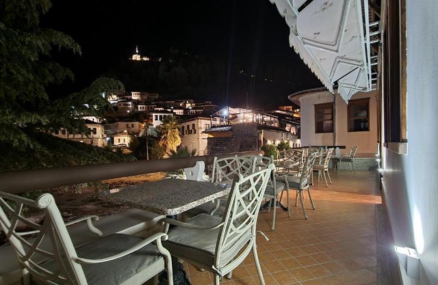 Master Hotel