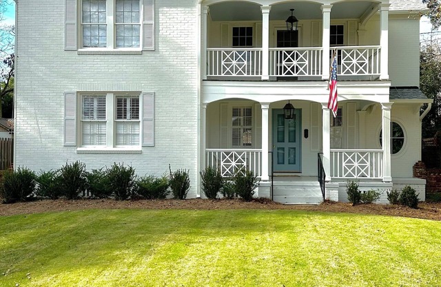 Masters on Monte Sano- charming southern home, less than 2 miles from course