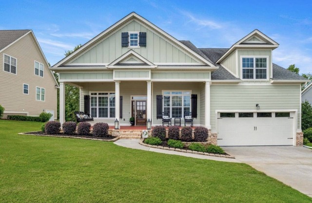Masters Rental - Beautiful Evans, GA Home!!