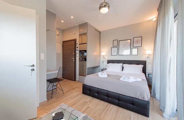 Masticha Apartment - Hellenic Apartments Avlona