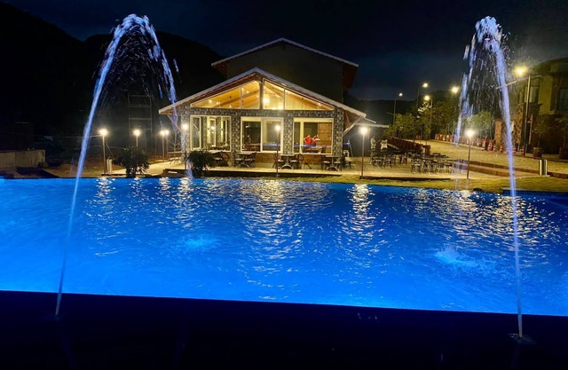 Mastiff Grand La Villae Resort