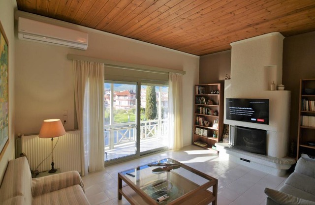 Mata's Spacious Apartment