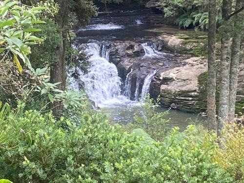 Matakana Waterfall Hideaway
