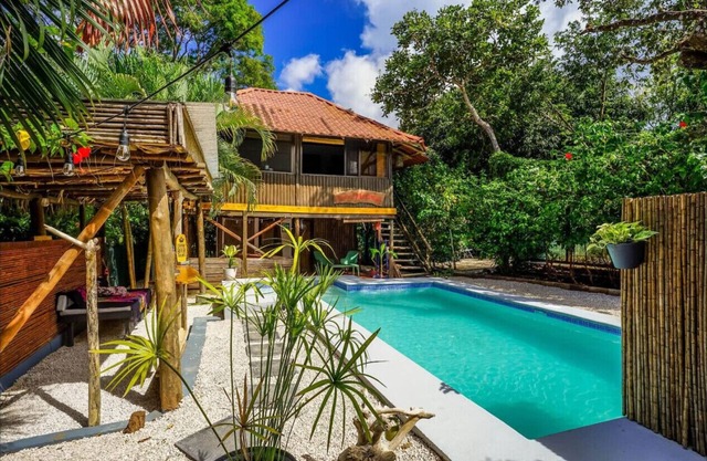 Matambú Rancho: Rustic 2bd Apt w/ Shared Pool