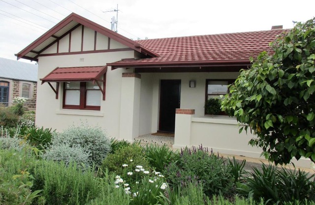 Mataro Cottage