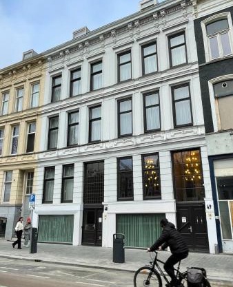 Maurits Apartments & Suites