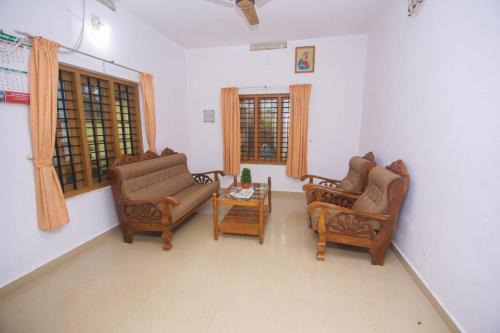 MAVERICK HOlIDAYS FAMILY VILLA