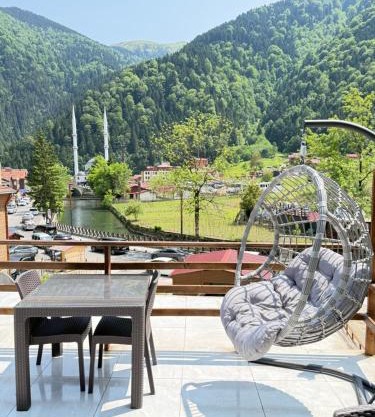 Mavro Uzungöl