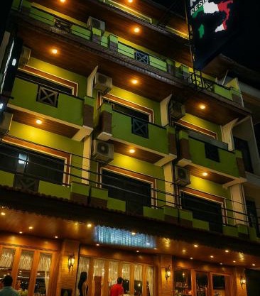 Max Residence