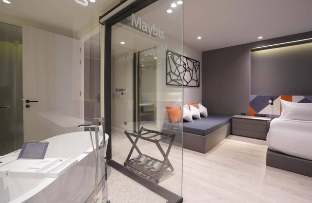 Maybis Hotel