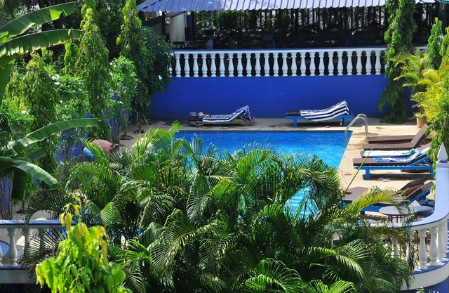 Mayflower Beach Resort