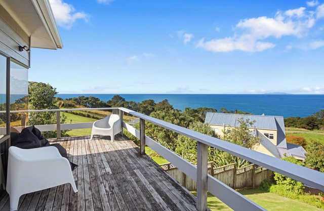 Mayor Magic - Onemana Holiday Home