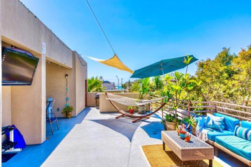 MB 3BR Oceanview Penthouse with HUGE Rooftop decks