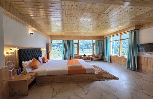 Mb Igloo Resort