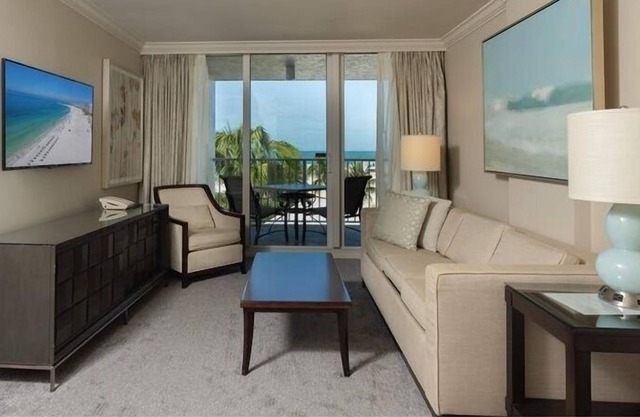 Mbor 806 - Marco Beach Ocean Resort 1 Bedroom Condo by Redawning