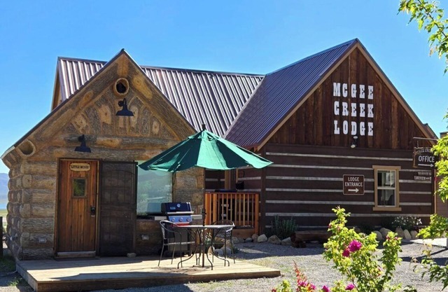 McGee Creek Lodge