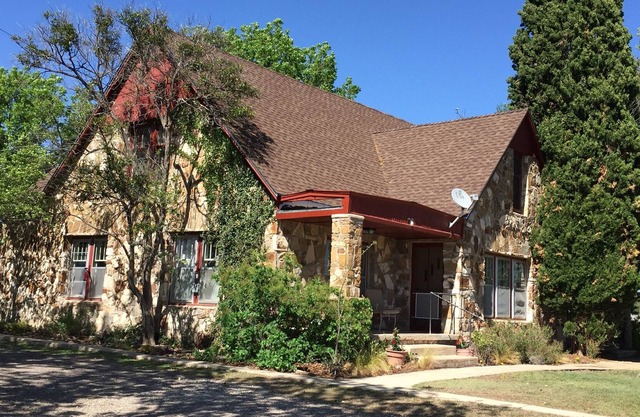 Casa McGonagill ~ Camas King