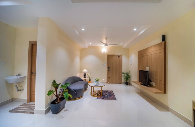Mcity Elite Suites