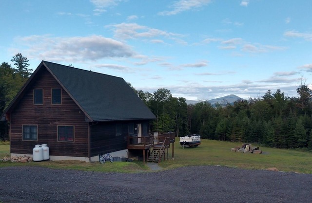 McKenzie Mtn Way Chalet