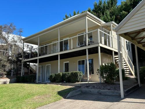 McMillans Villa 18 Metung