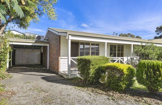 MCRORIE REST - Anglesea