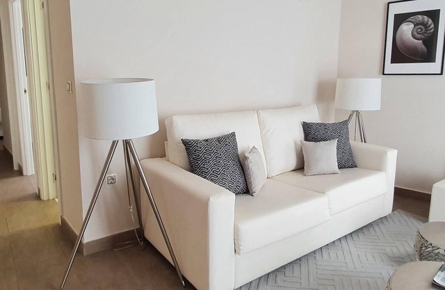 MD Balmes Street 2 City Center