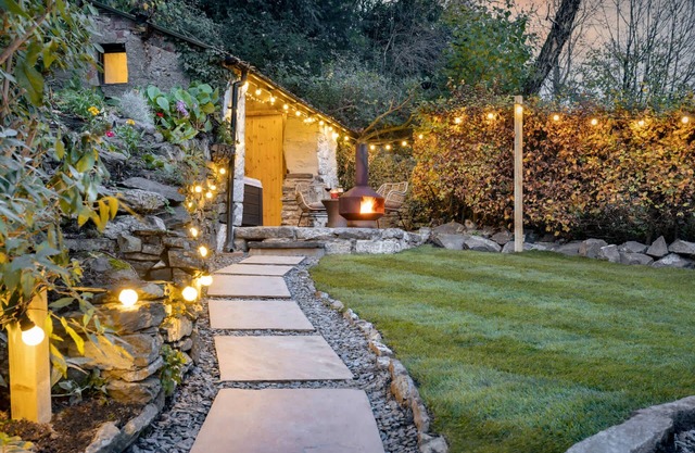 Mead Cottage in Lindale