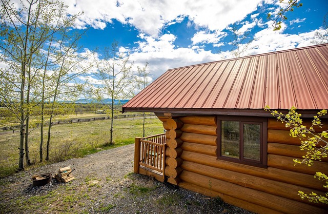 Meadow Lake Guest Ranch - Cabaña del cazador