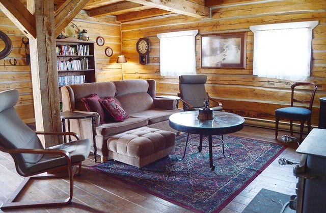 Meadow Lake Guest Ranch - Meadow Lake Roadhouse
