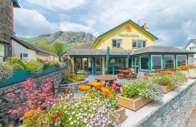 Meadowdore Stay B&B