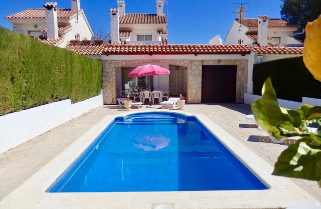 MEDDAYS VILLA HORUS CON PISCINA PRIVADA