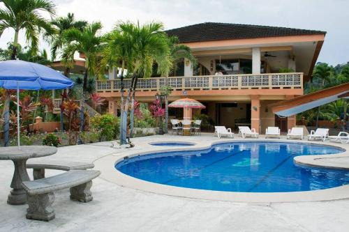 Mediterranean Villa full equipment Punta Leona