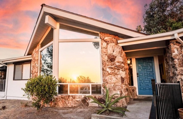 Mediterranean Villa for your San Diego Vacation w/ Hot Tub!