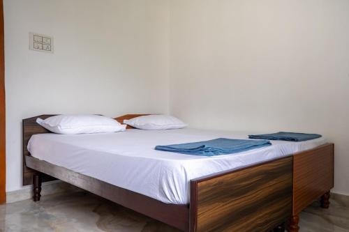 Meenakshi residency
