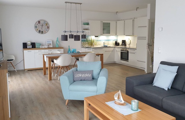 Meerbüsum * App.18 * centr. Location for young & old, 2 bedrooms, suitable for allergy sufferers, 98 sqm